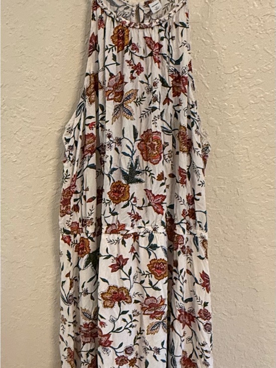 Old Navy Dresses & Skirts - Floral Halter Maxi Dress in Cream with Rust & Green Blooms